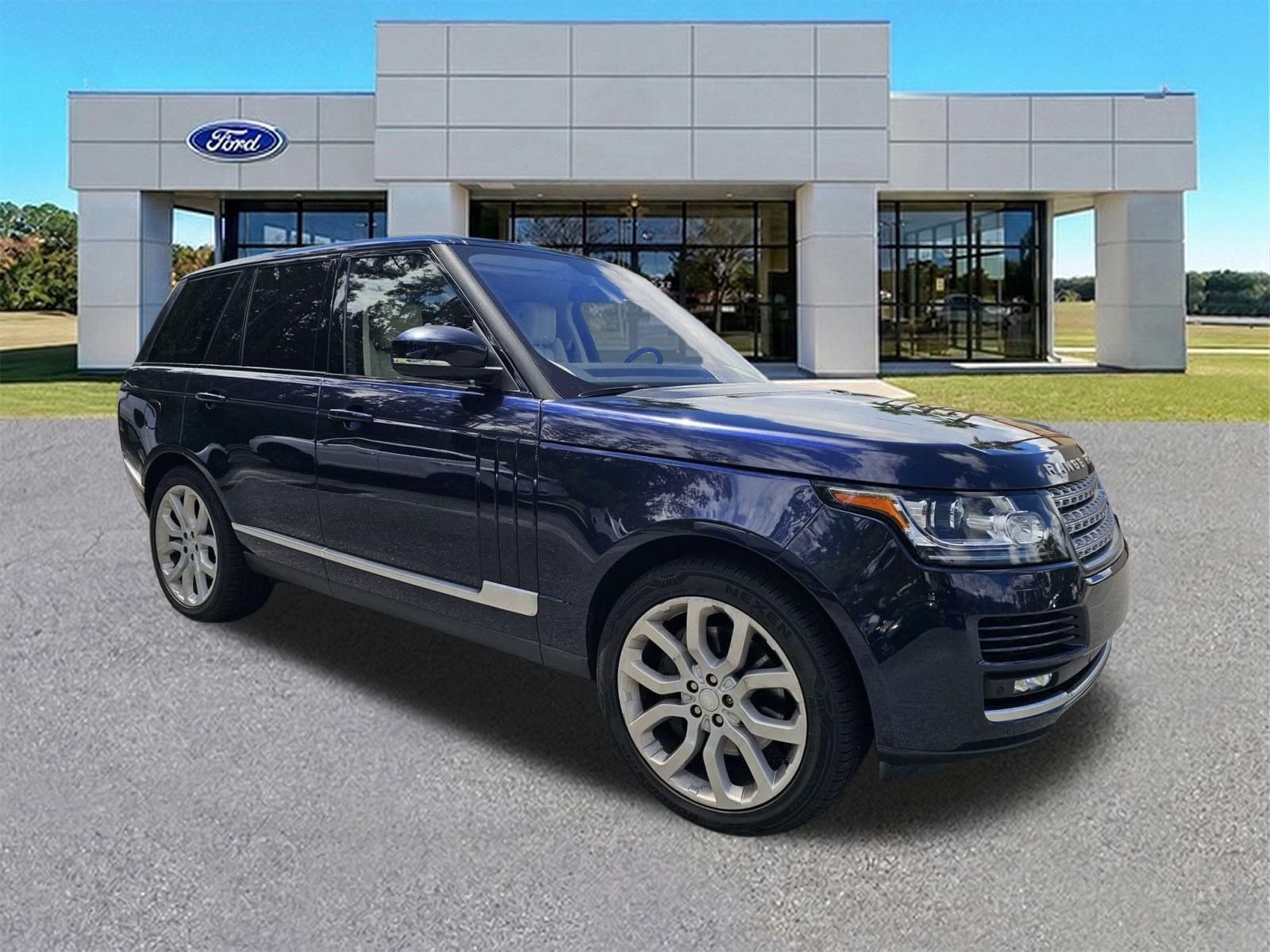 Used 2016 Land Rover Range Rover Supercharged AWD/4WD image 2
