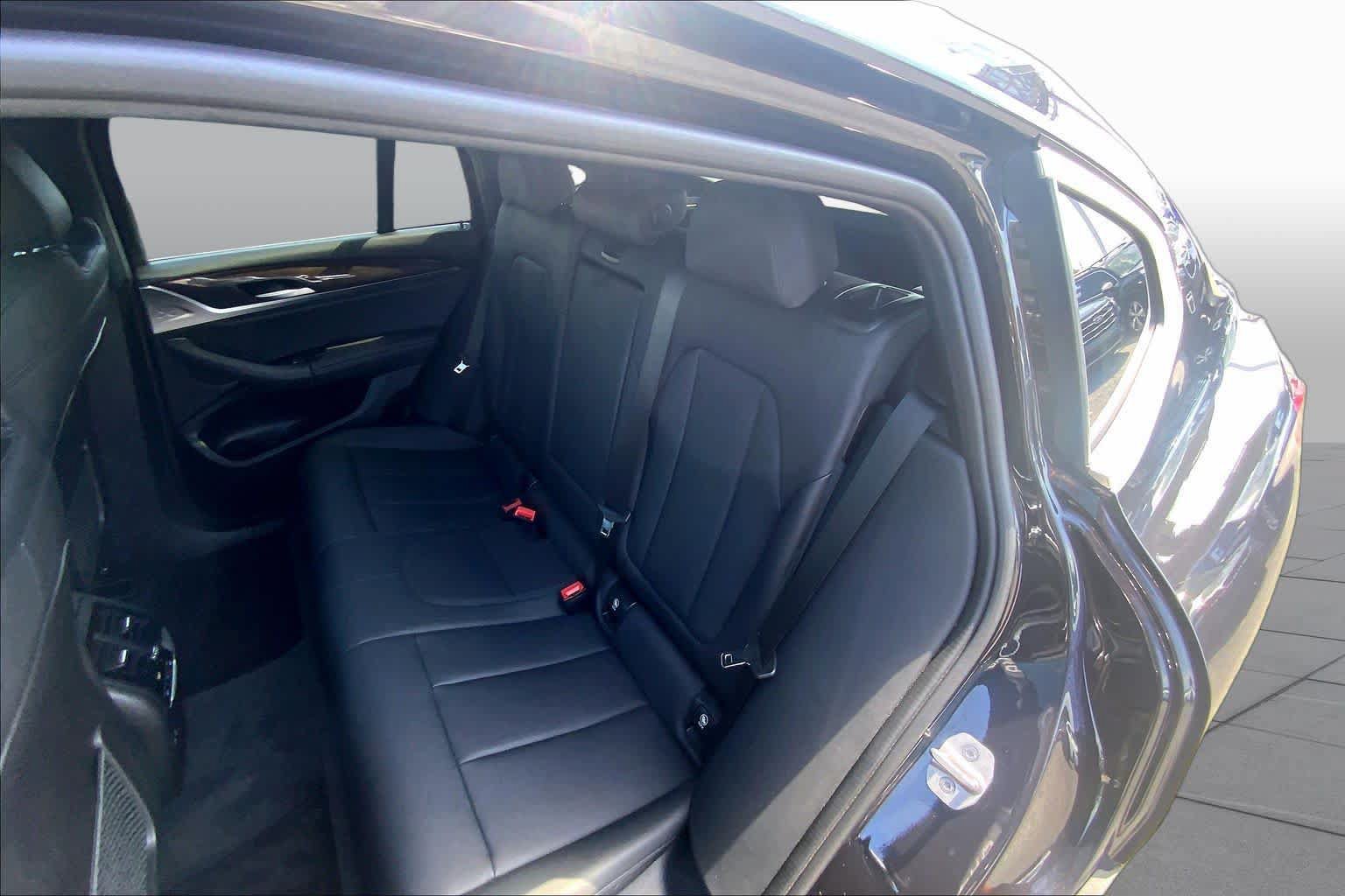 Used 2021 BMW X4 xDrive30i w/ Convenience Package AWD/4WD image 21