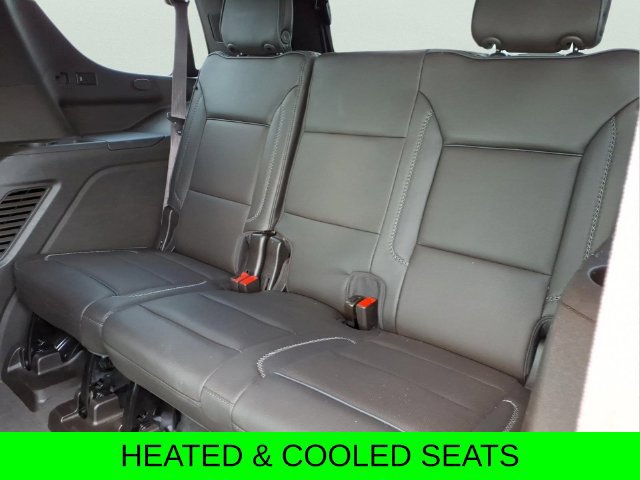 Used 2023 GMC Yukon Denali w/ Denali Reserve Package RWD image 24