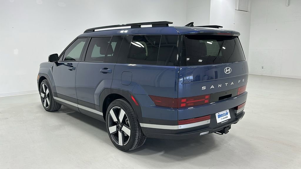 Used 2025 Hyundai Santa Fe Limited image 4