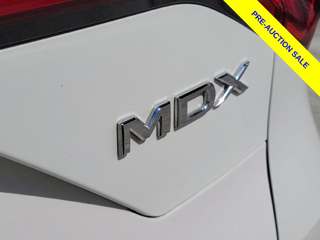 Certified 2025 Acura MDX w/ Technology Package FWD image 8