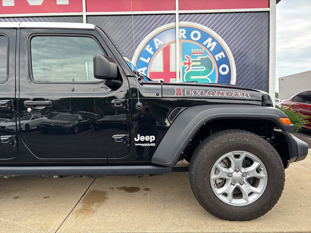 Used 2021 Jeep Wrangler Unlimited Islander image 3