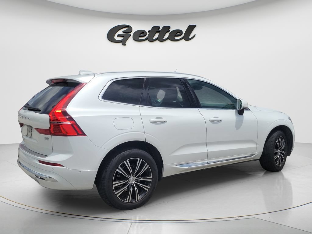 Used 2022 Volvo XC60 B5 Inscription w/ Advanced Package FWD image 4