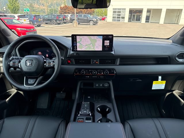 Used 2026 Honda Pilot TrailSport image 12