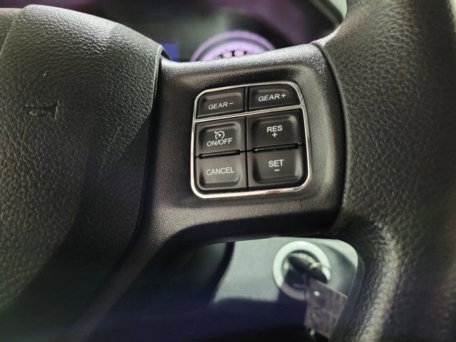 Used 2018 RAM 1500 Express w/ Express Value Package image 27