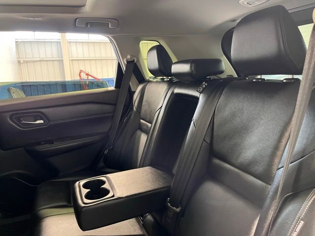 Used 2023 Nissan Rogue SL image 18