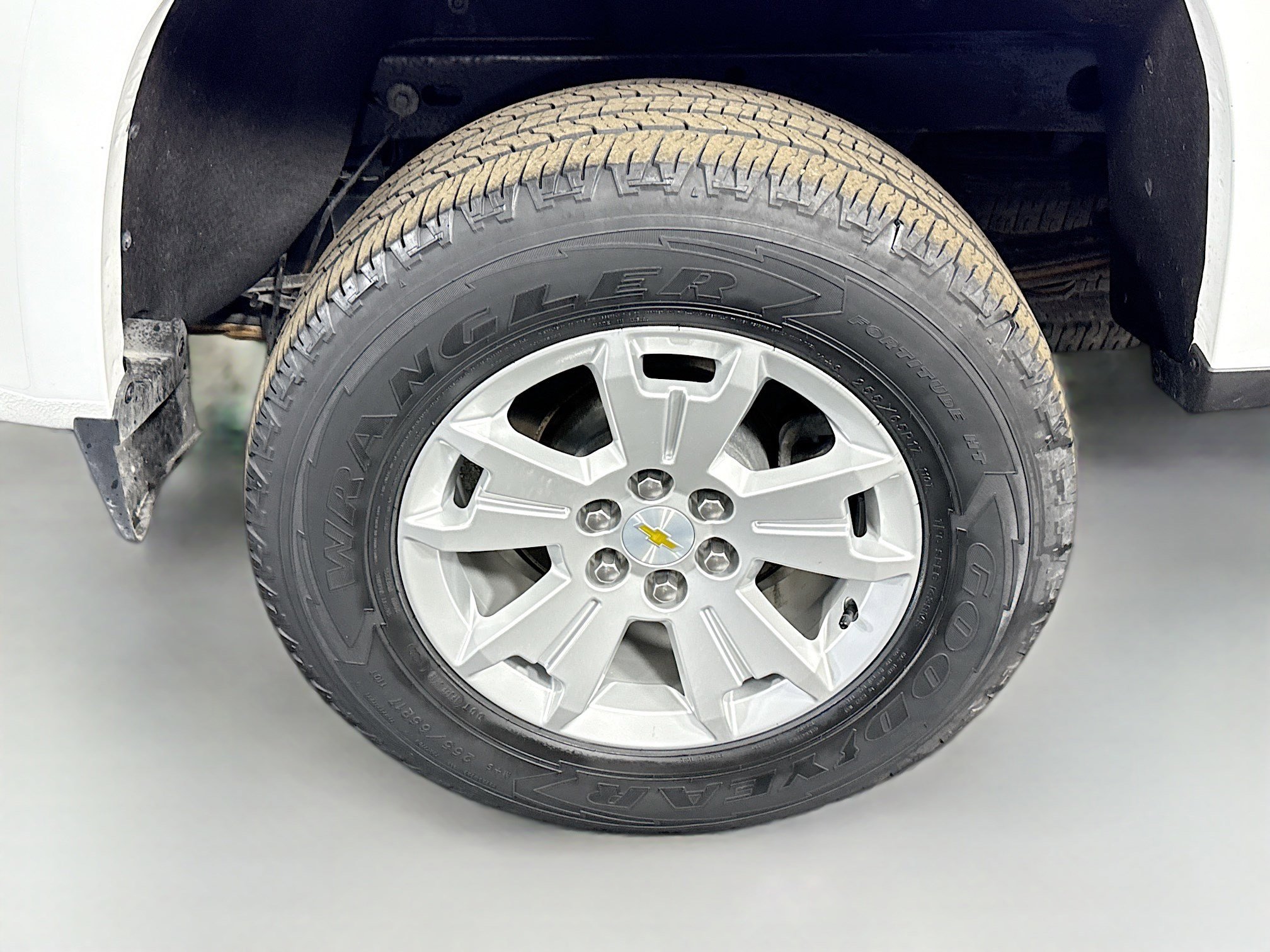 Used 2022 Chevrolet Colorado LT w/ Fleet Safety Package image 36