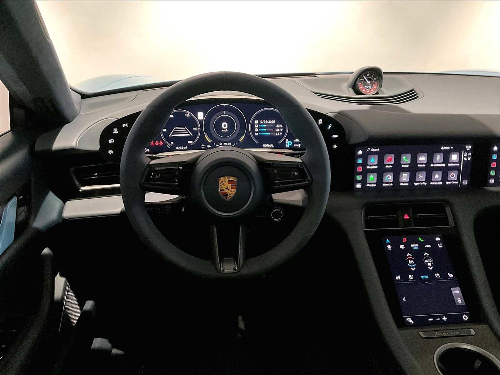 Used 2020 Porsche Taycan Turbo S image 16