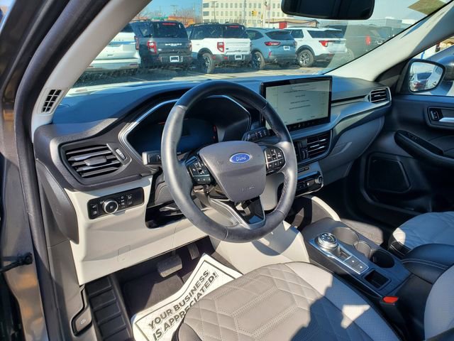 Used 2024 Ford Escape Platinum w/ Premium Technology Package image 11