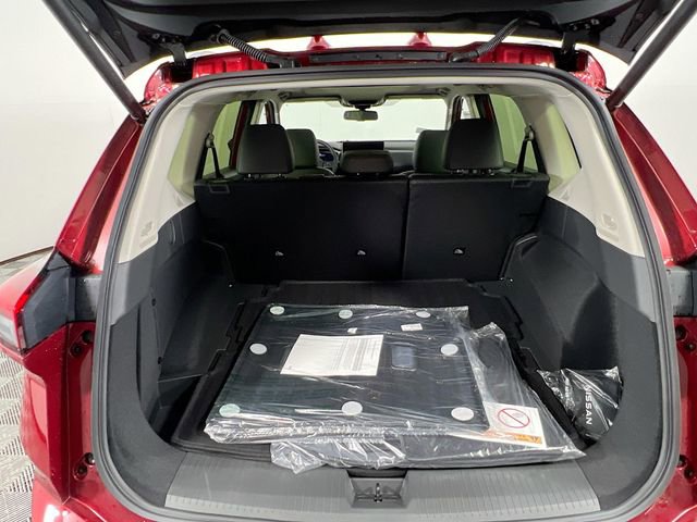 New 2025 Nissan Rogue SL w/ Tech Package image 24