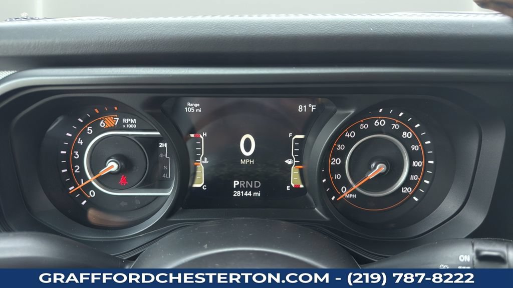 Used 2025 Jeep Wrangler Unlimited Sahara AWD/4WD image 21