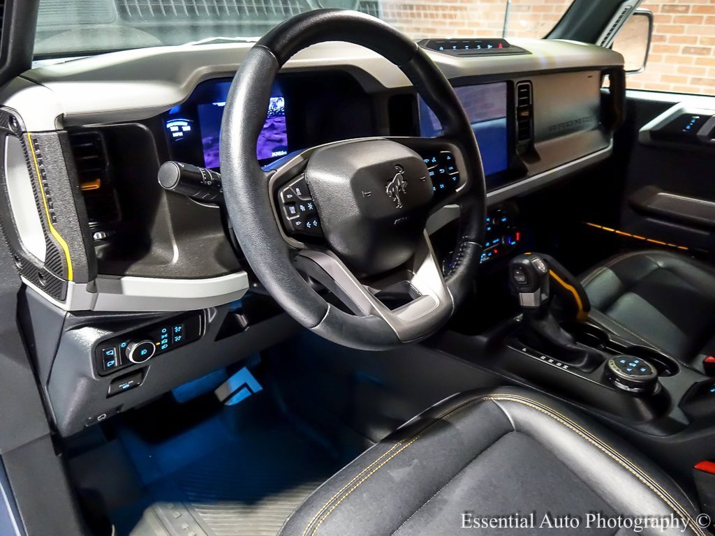 Used 2023 Ford Bronco Badlands image 15