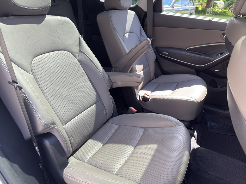 Used 2019 Hyundai Santa Fe XL AWD/4WD image 31