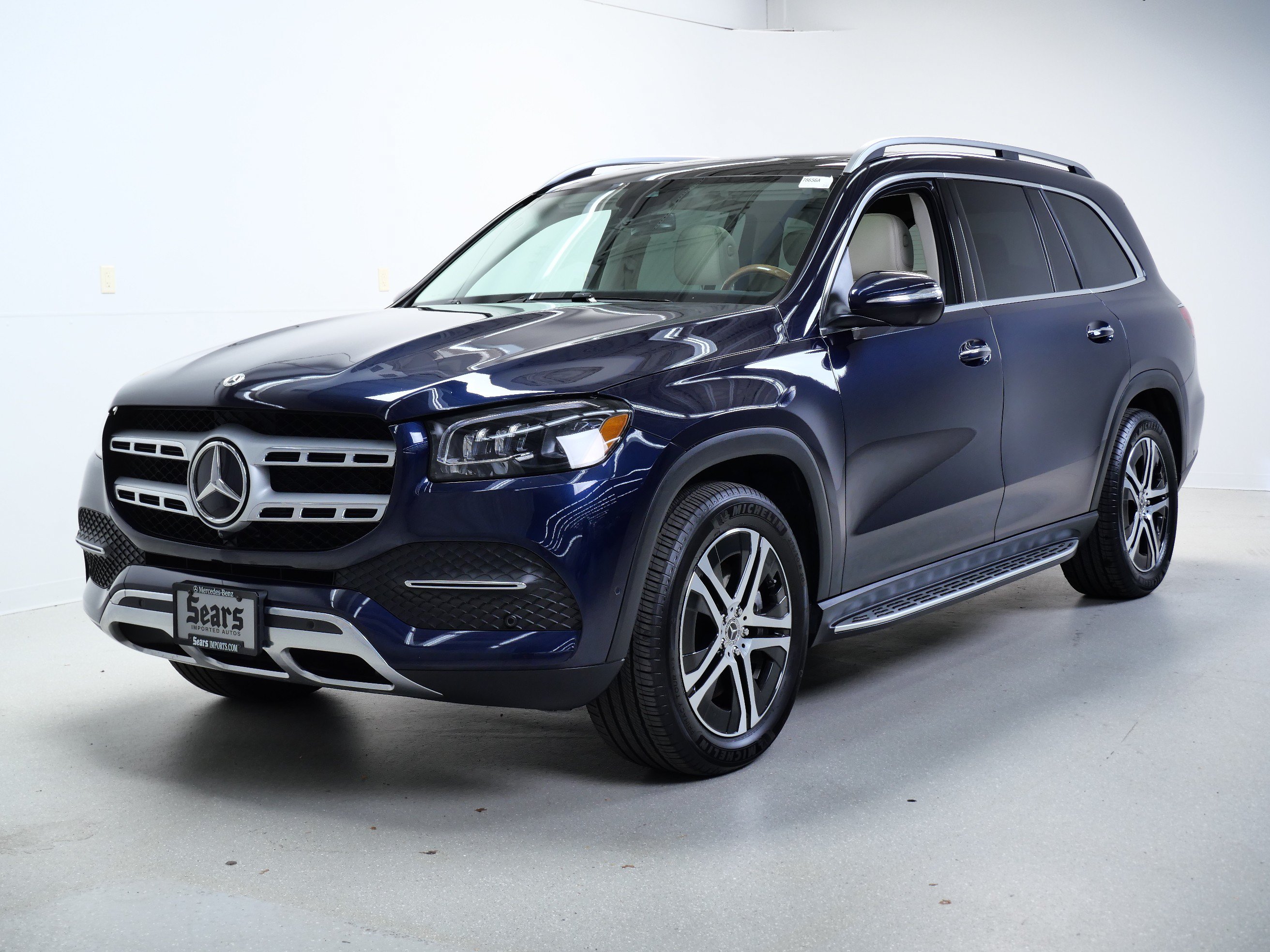 Used 2022 Mercedes-Benz GLS 450 4MATIC image 9