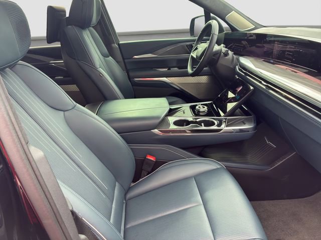 Used 2025 Cadillac Escalade IQ Sport 2 AWD/4WD image 9
