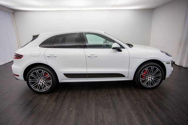 Used 2015 Porsche Macan Turbo image 6