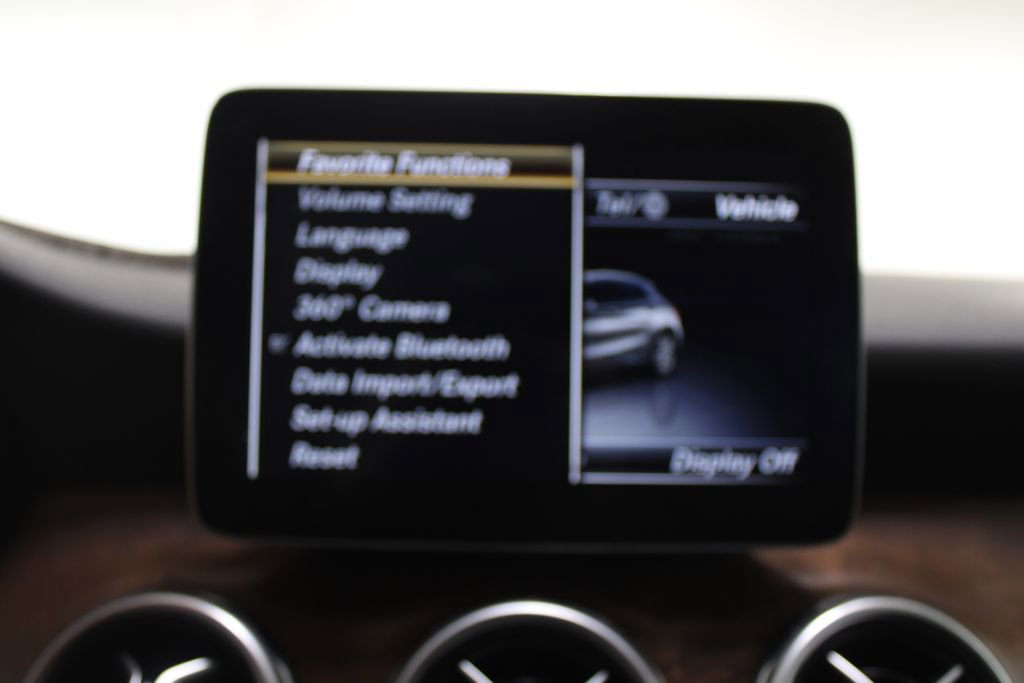 Used 2018 Mercedes-Benz GLA 250 image 27