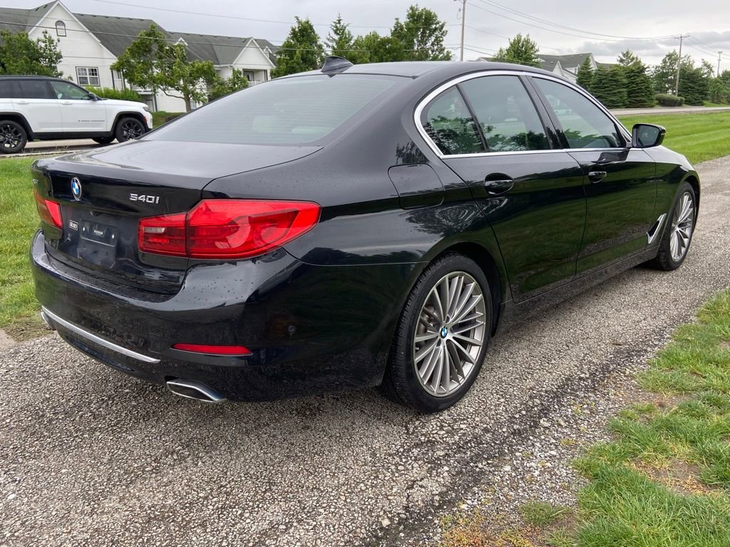 Used 2019 BMW 540i xDrive w/ Convenience Package AWD/4WD image 5