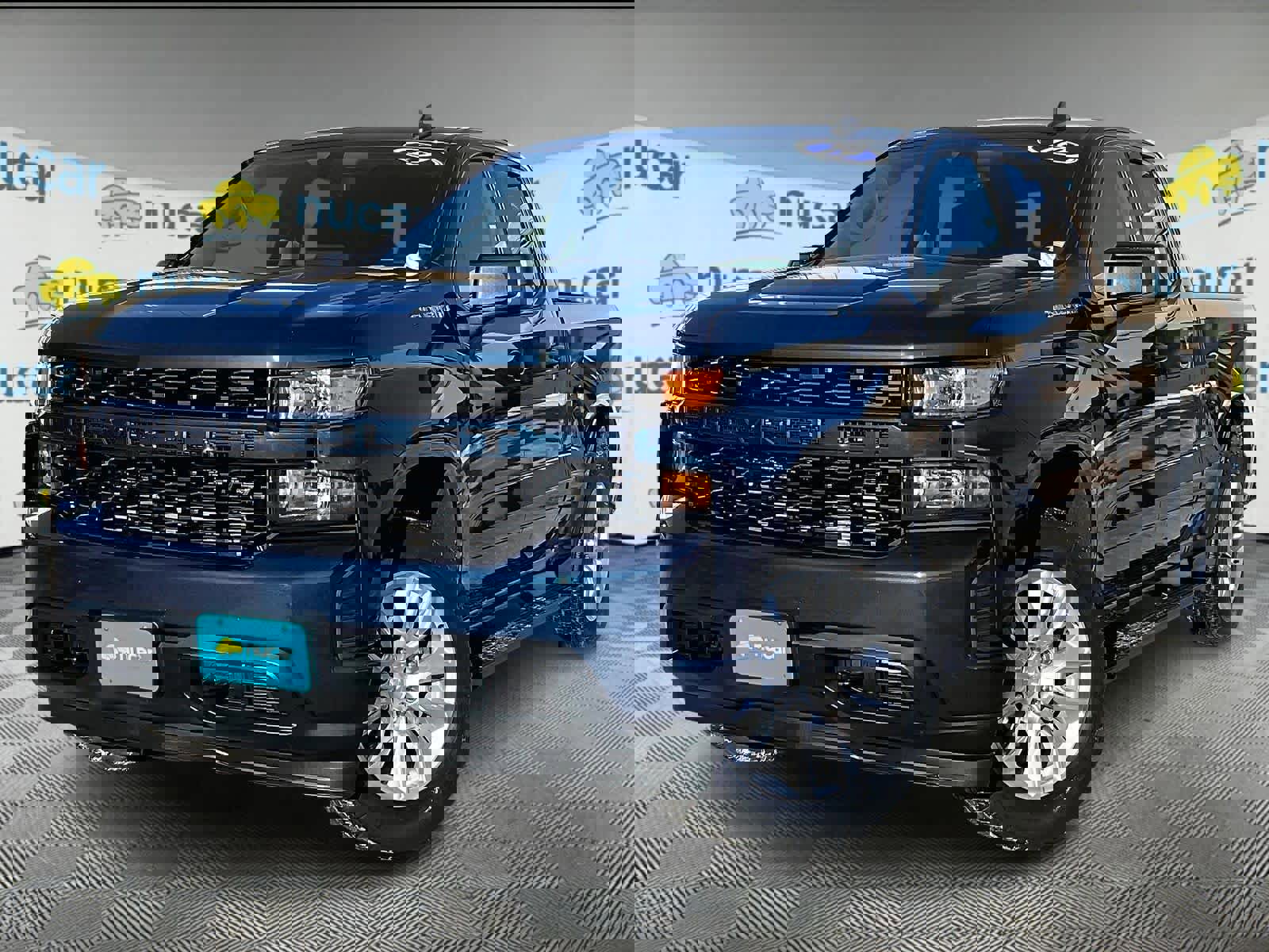 Used 2019 Chevrolet Silverado 1500 Custom w/ Custom Value Package image 3