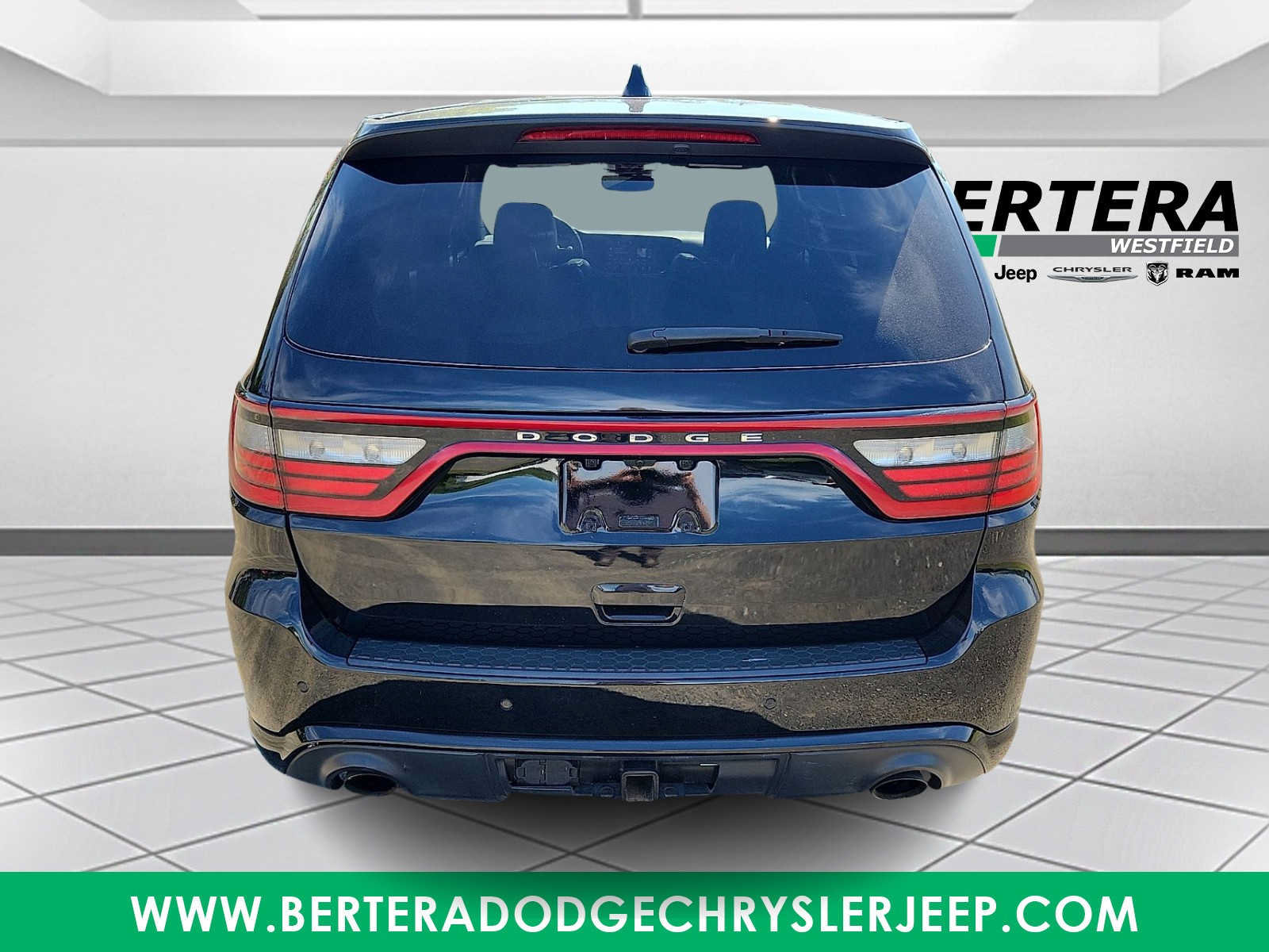 Used 2022 Dodge Durango R/T w/ Tow 'N Go Package AWD/4WD image 5