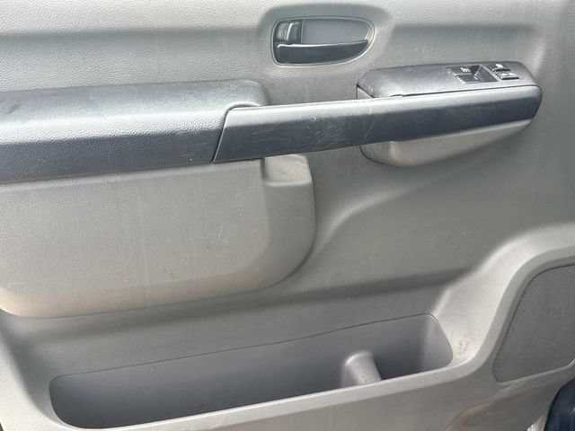 Used 2017 Nissan NV 3500 SV w/ SV Technology Package RWD image 21