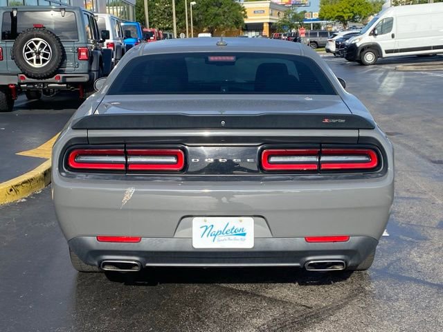 Used 2018 Dodge Challenger SXT w/ Blacktop Package image 8