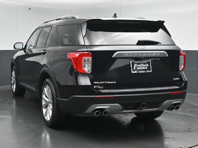 Used 2023 Ford Explorer Platinum w/ Technology Package AWD/4WD image 6