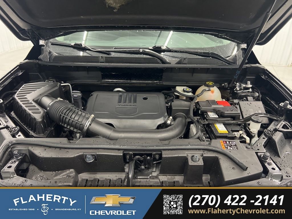 Used 2023 GMC Acadia SLE w/ Driver Convenience Package image 16