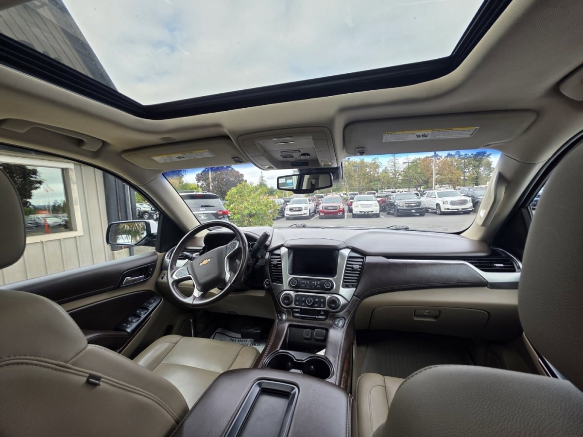 Used 2019 Chevrolet Tahoe LT image 14