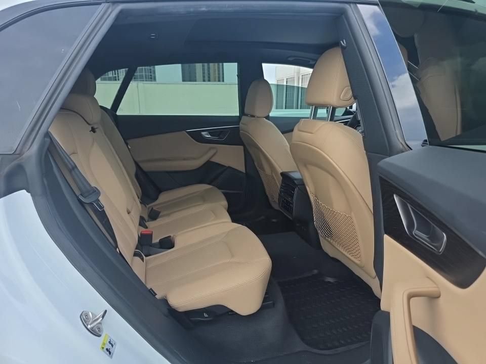 Used 2023 Audi Q8 Premium Plus w/ Premium Plus Package AWD/4WD image 10