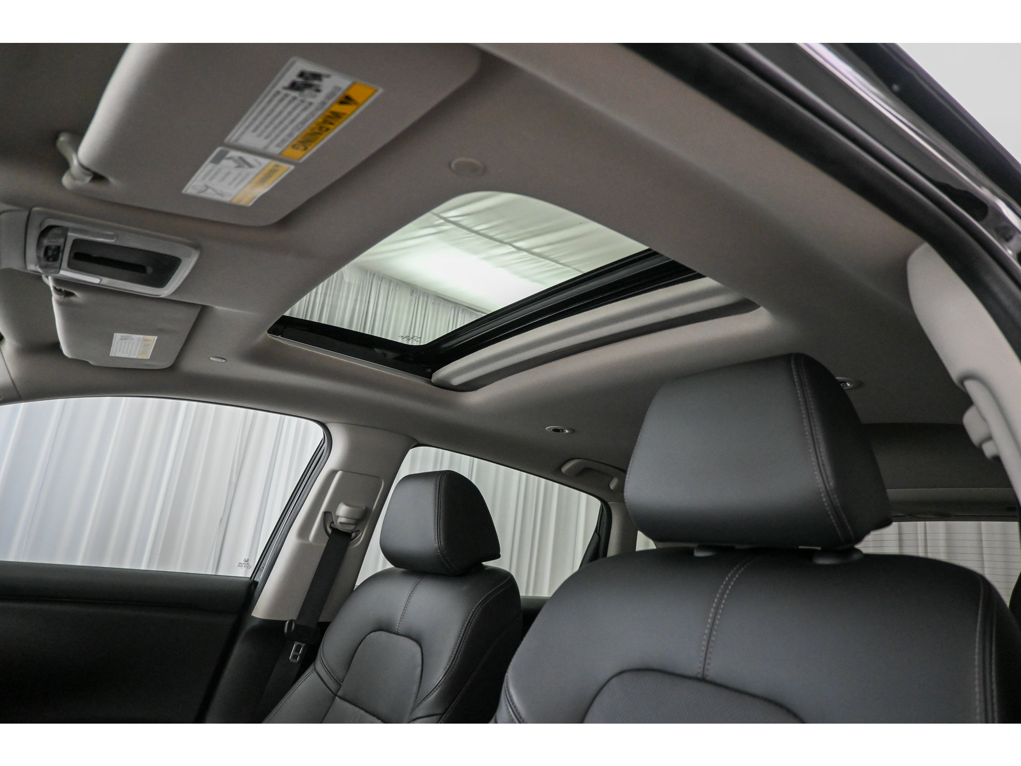Used 2024 Honda HR-V EX-L image 12