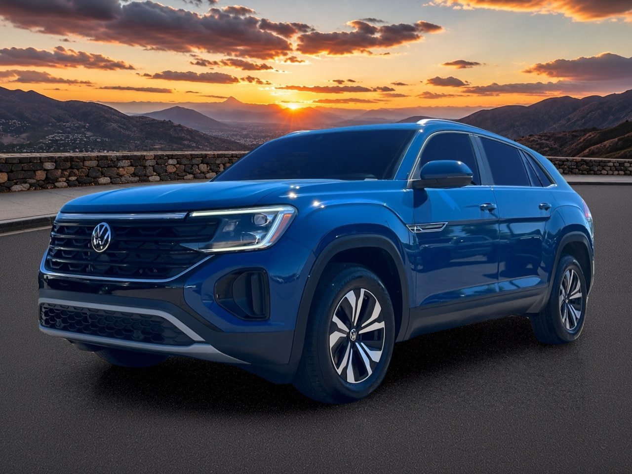 Used 2025 Volkswagen Atlas Cross Sport SE FWD image 2