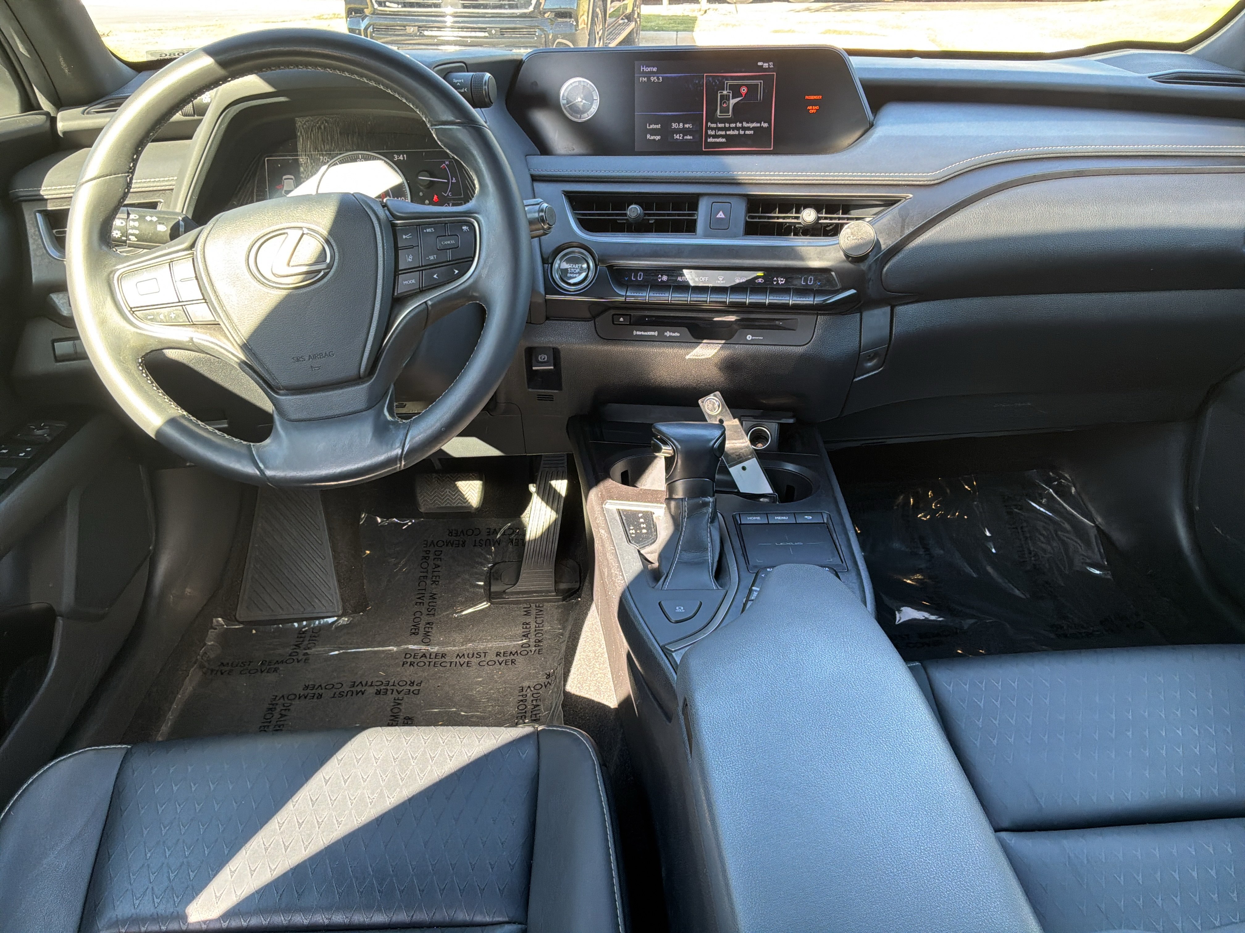 Used 2019 Lexus UX 200 w/ Accessory Package 2 FWD image 28