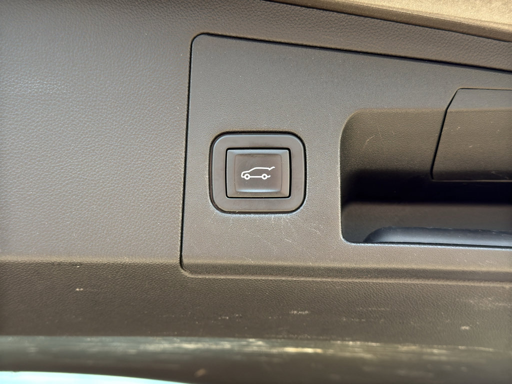 Used 2019 Cadillac XT5 Luxury image 11