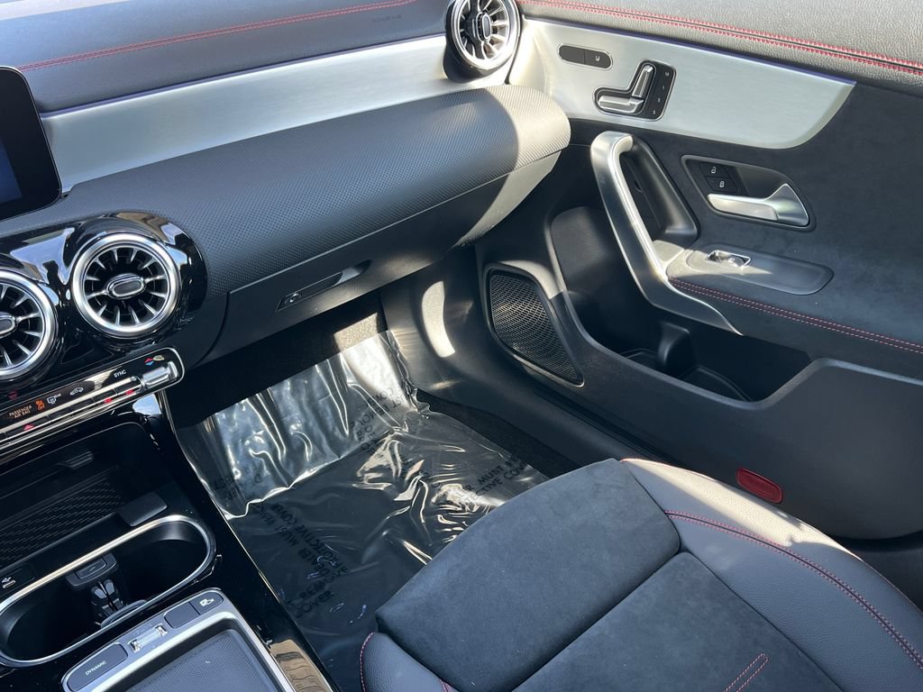 New 2026 Mercedes-Benz CLA 250 4MATIC image 32