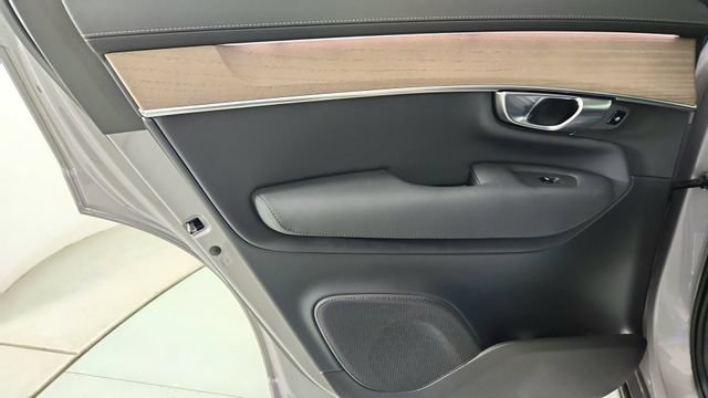 New 2026 Volvo XC90 B6 Core AWD/4WD image 27
