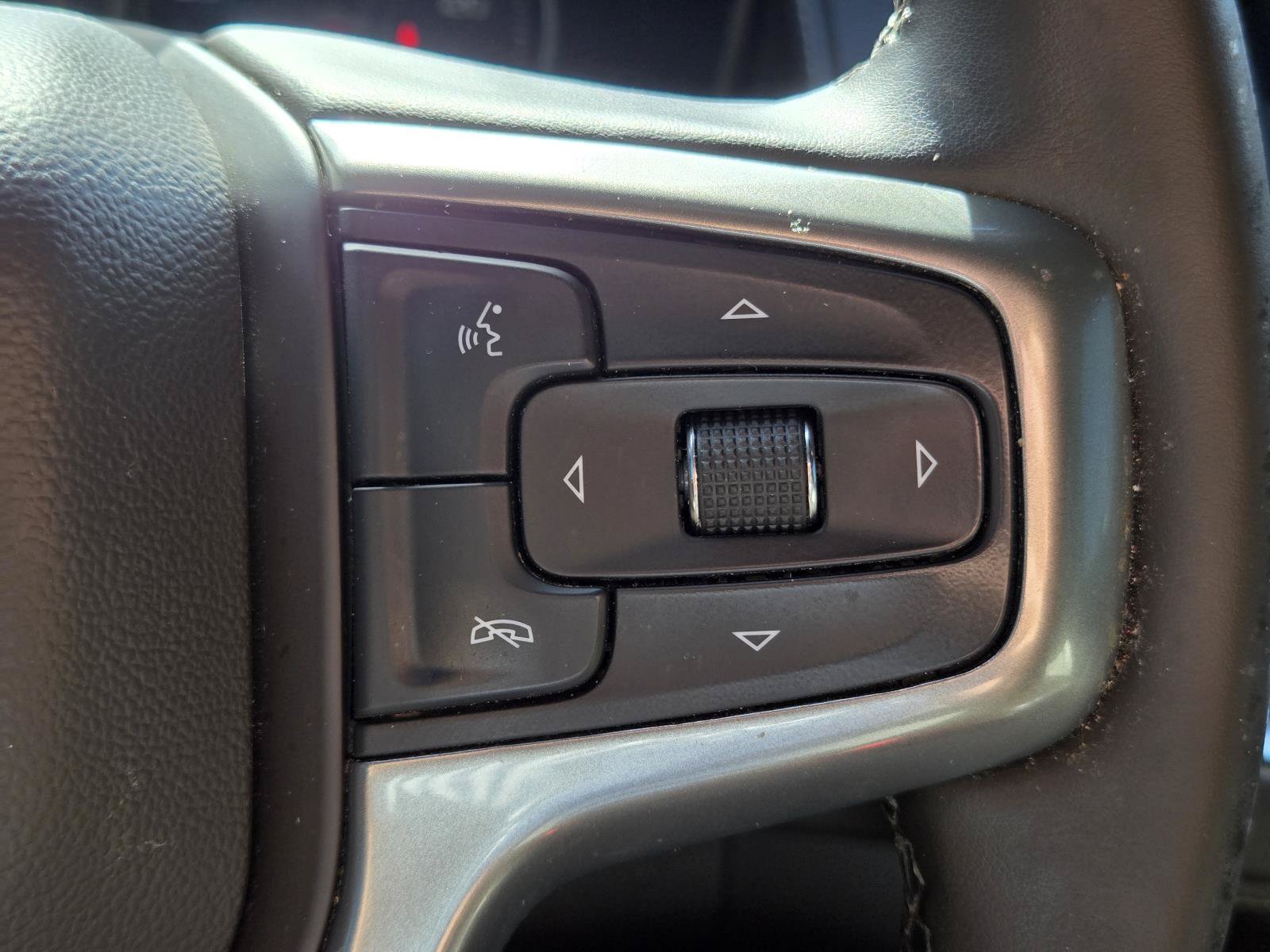 Used 2023 Chevrolet Tahoe LS AWD/4WD image 25