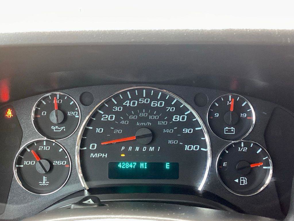 Used 2023 Chevrolet Express 3500 LS RWD image 9