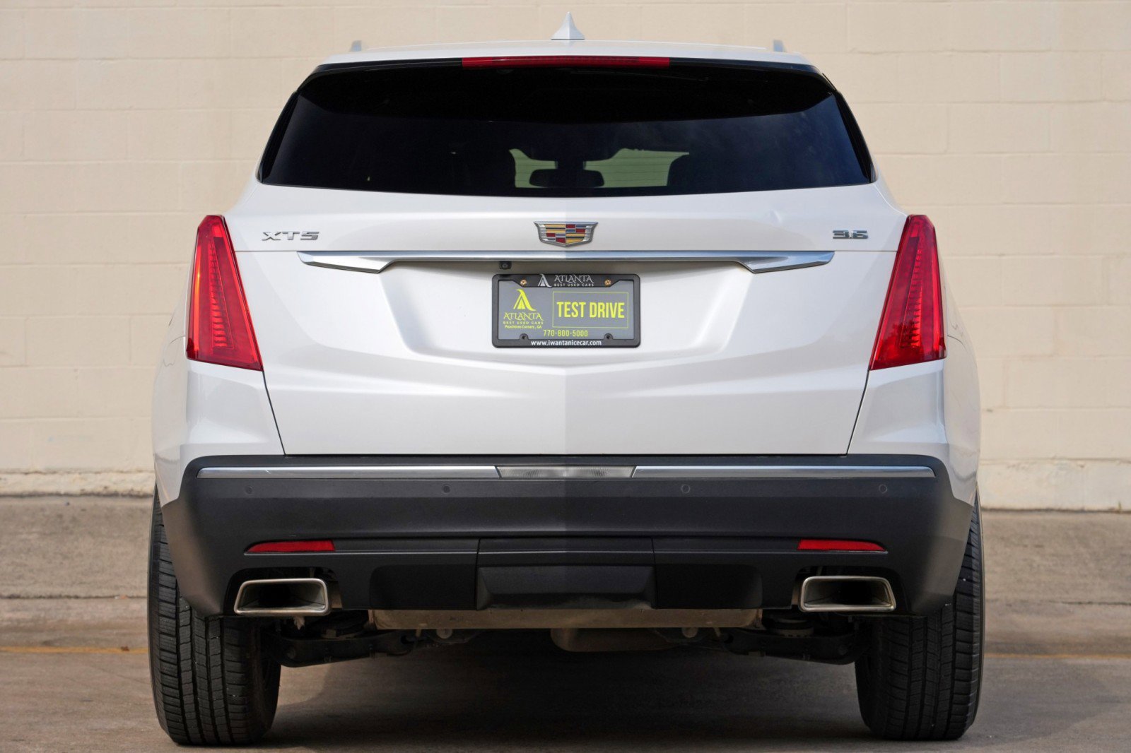 Used 2017 Cadillac XT5 FWD image 10