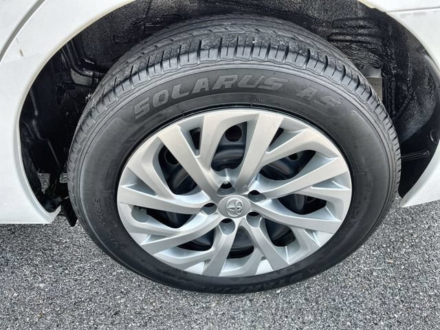 Used 2019 Toyota Corolla LE FWD image 20