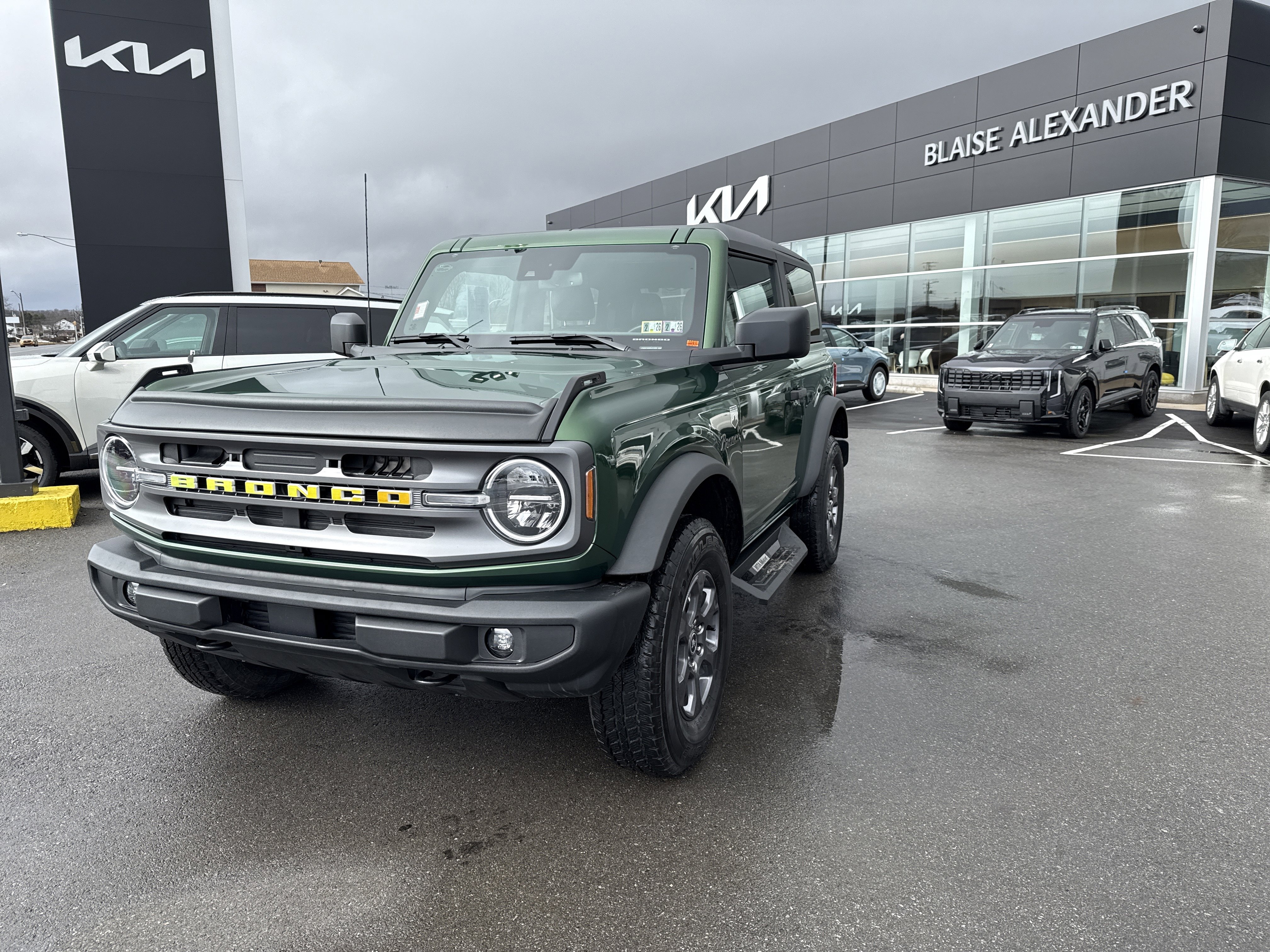 Used 2024 Ford Bronco Big Bend image 8