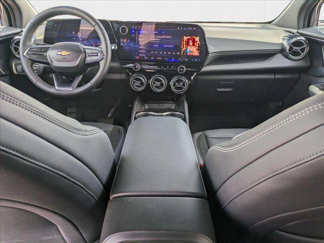 New 2025 Chevrolet Blazer EV LT AWD/4WD image 14