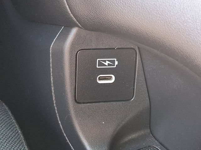 Used 2025 Honda HR-V LX image 23