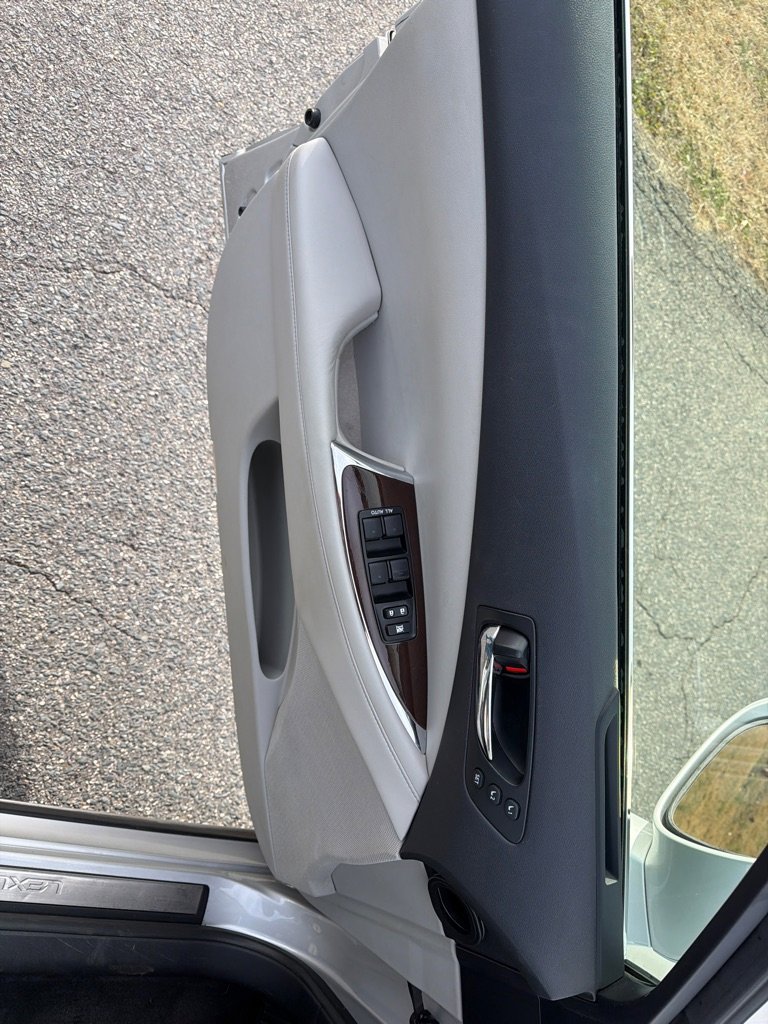 Used 2012 Lexus ES 350 image 26