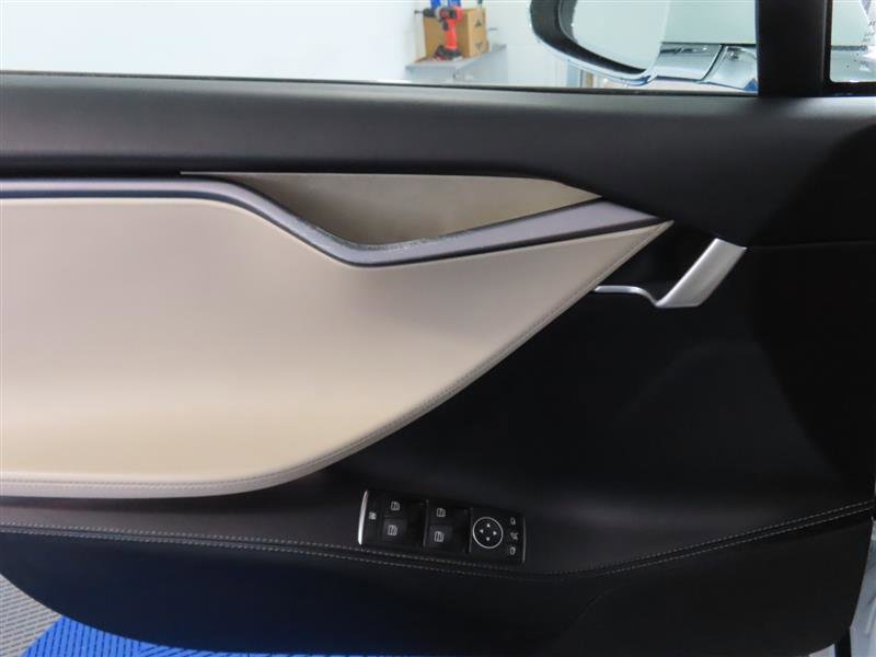 Used 2018 Tesla Model S 100D image 16
