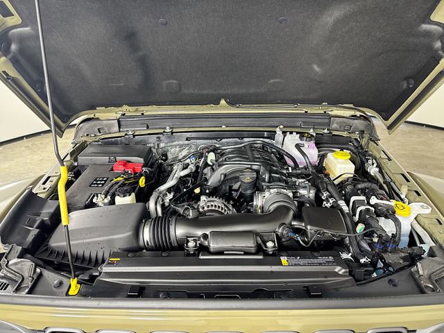 New 2025 Jeep Wrangler Unlimited Rubicon w/ Technology Group image 34