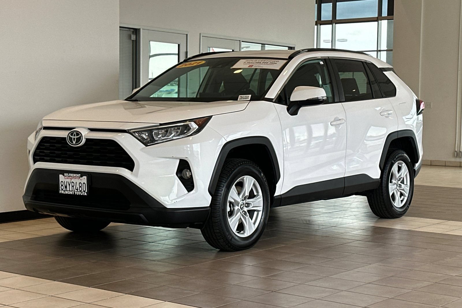 Certified 2021 Toyota RAV4 XLE AWD/4WD image 8