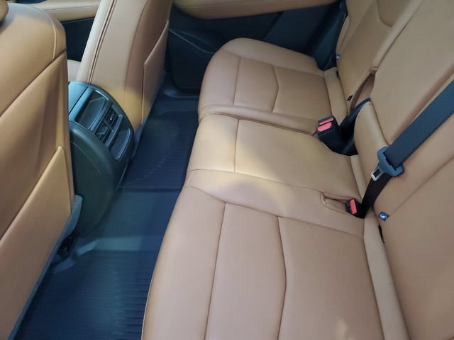 Used 2025 Cadillac XT5 Premium Luxury w/ LPO, Floor Liner Package AWD/4WD image 30