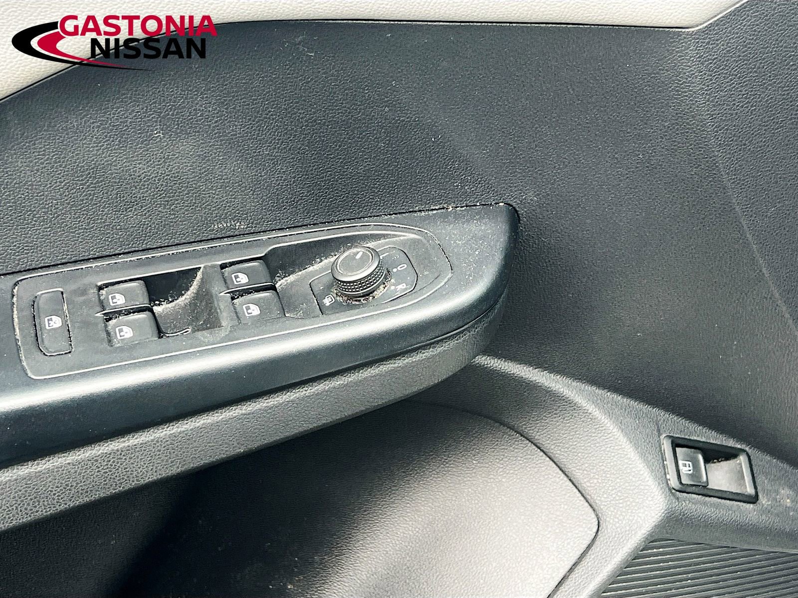 Used 2022 Volkswagen Taos SE image 21