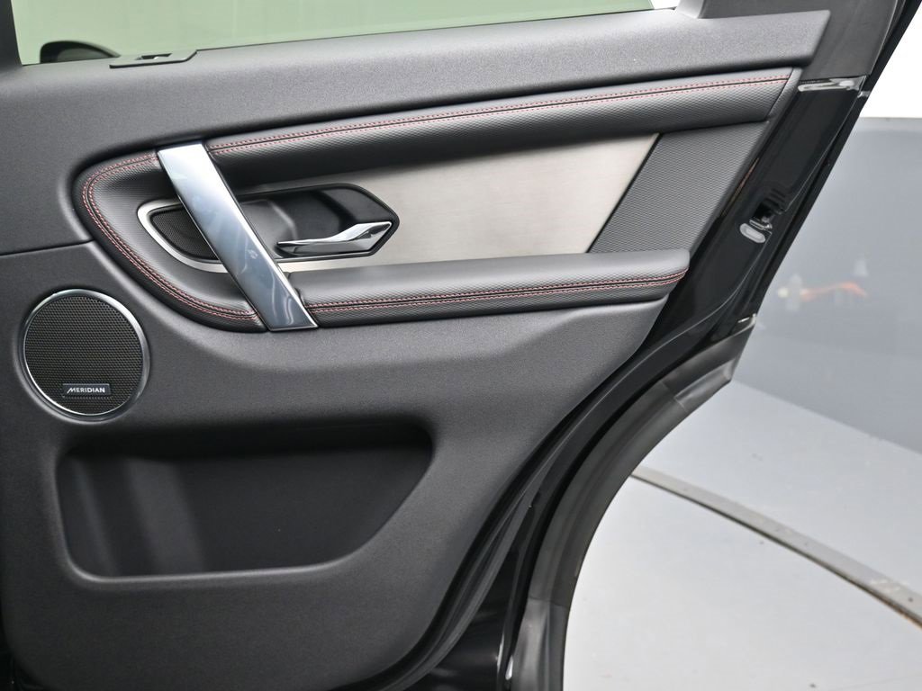 Used 2023 Land Rover Discovery Sport S R-Dynamic image 22